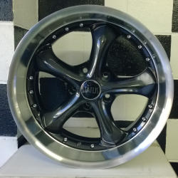 Retro Wheel 17 x 8