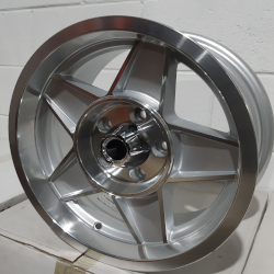 15 x 7 Globe
